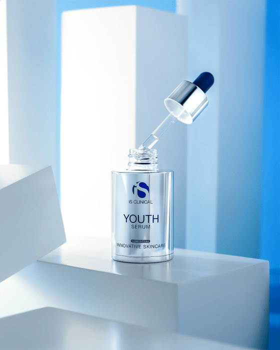 YOUTH SERUM - iS CLINICAL - Tu piel, nuestra ciencia