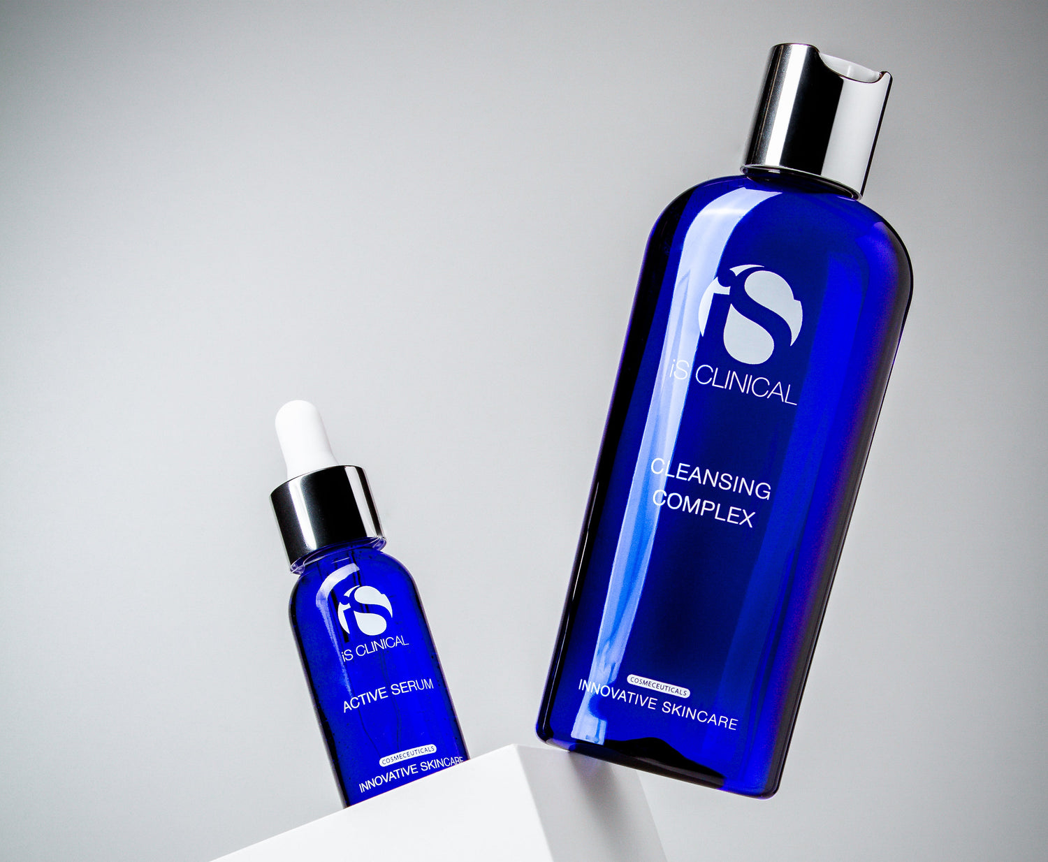 Productos galardonados de iS CLINICAL - iS CLINICAL - Tu piel, nuestra ciencia